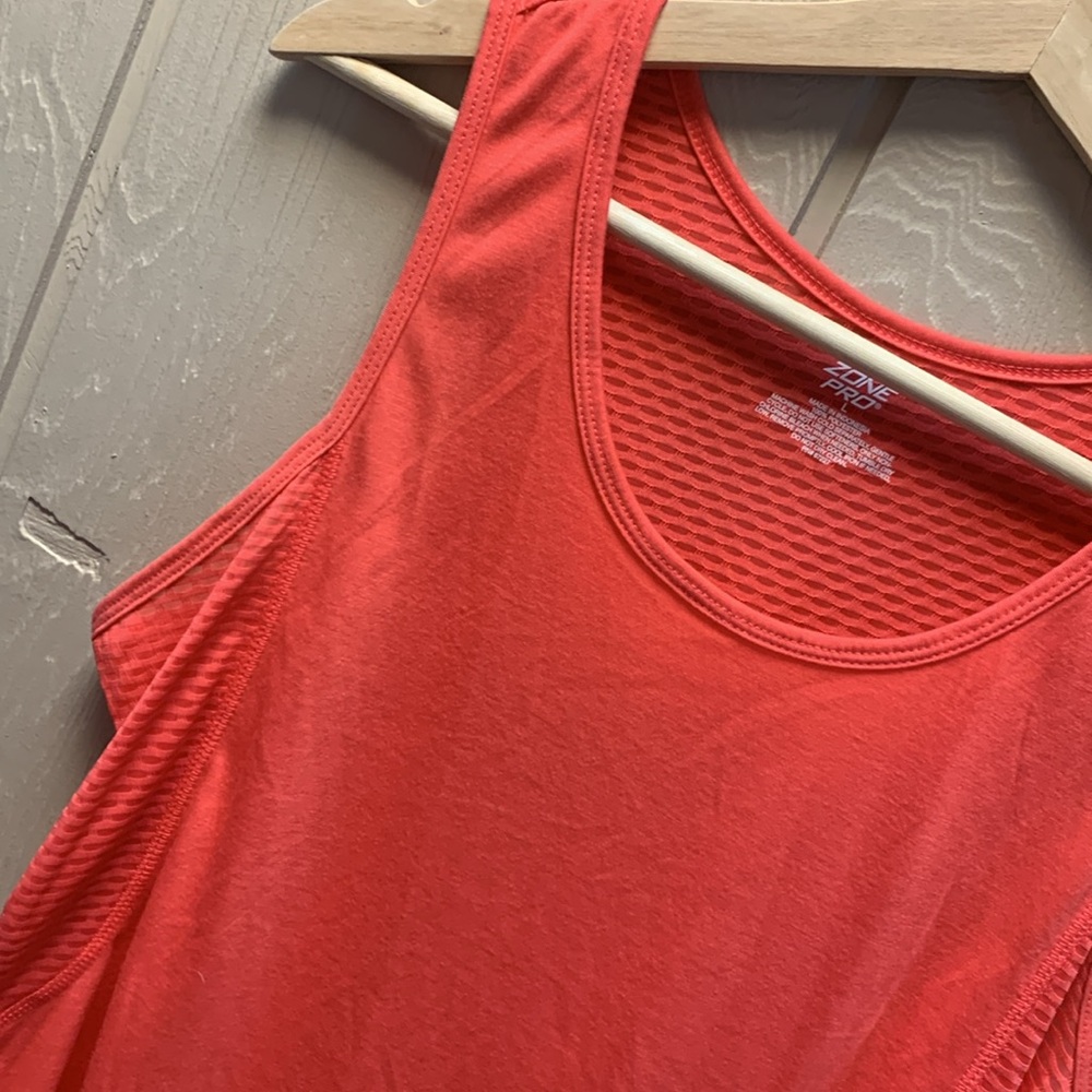Zone Pro Tank Top - Picture 3 of 8